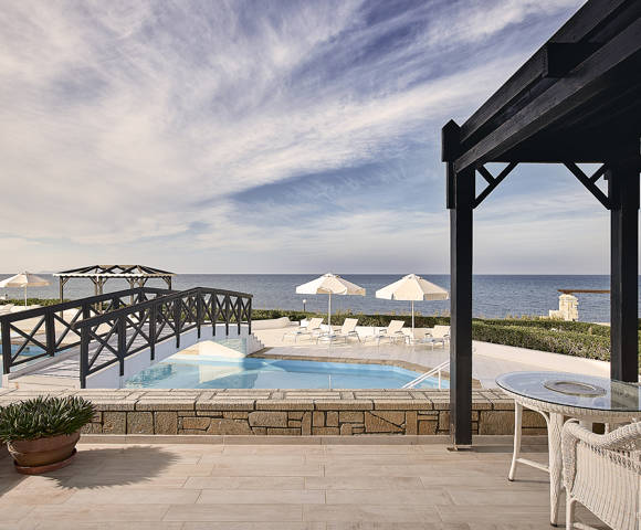 Aldemar Knossos Villas Knossos Suite Shared pool Balcony